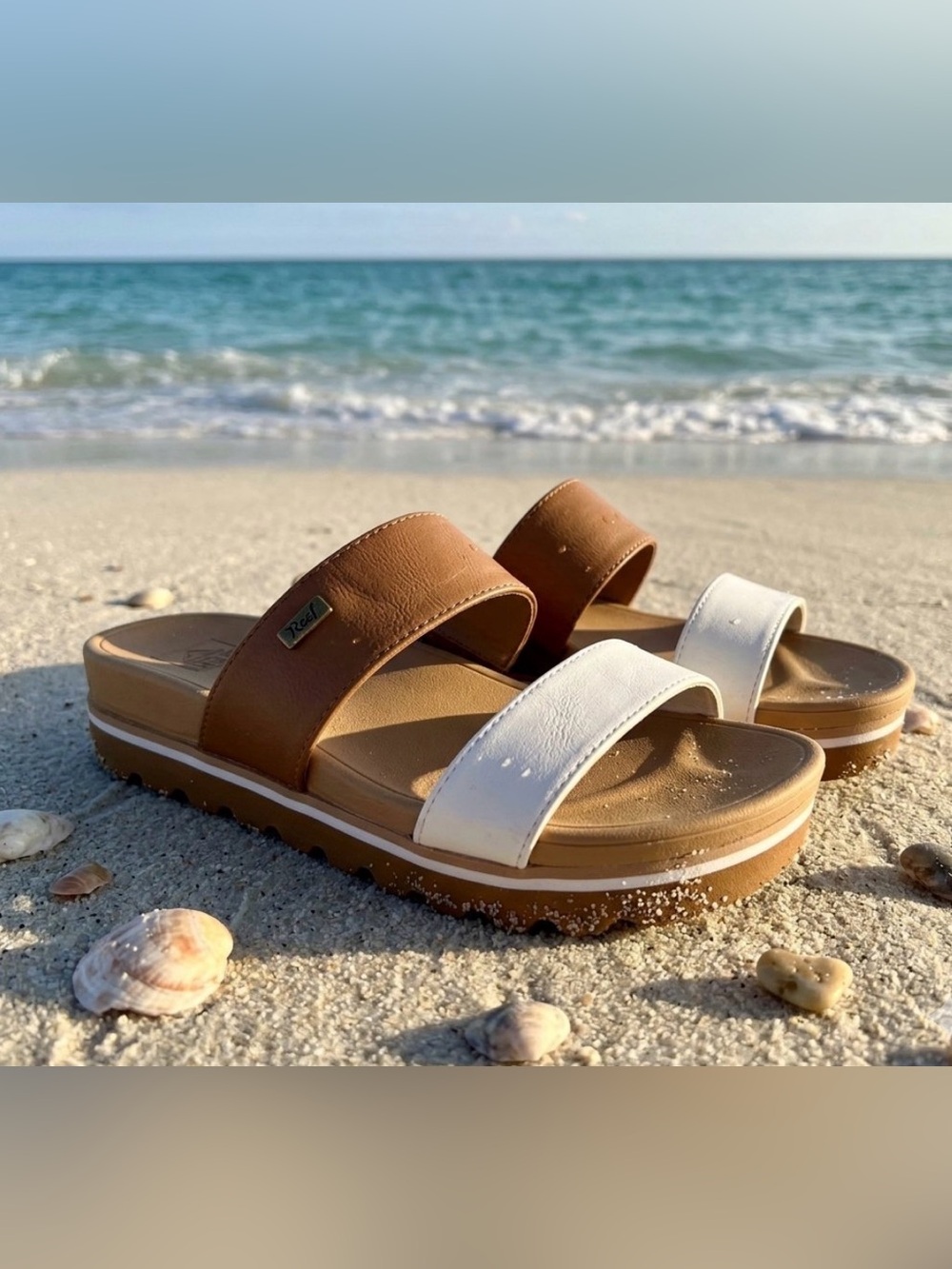 Reef banded horizon 2 tone strap platform sandals size 8/EU8.5 EUC